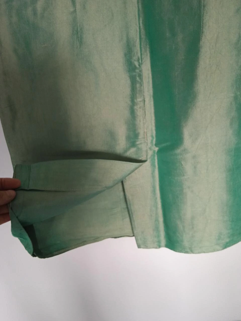 Vestido elegante verde y salmón con reflejos talla 38 – photo 6